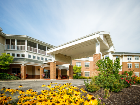Front entrance view of Hickory Park